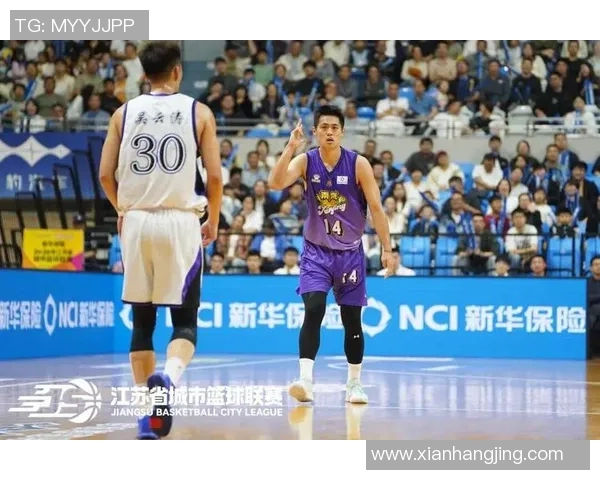 南京篮球队在联合会杯积分榜上以98分稳居第一名展现强劲实力